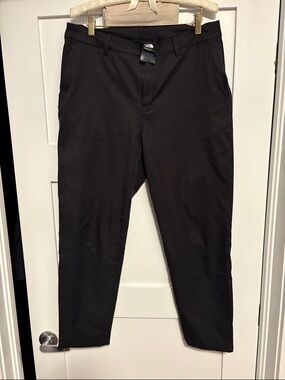 The North Face Men's Black Slim Chino Pants